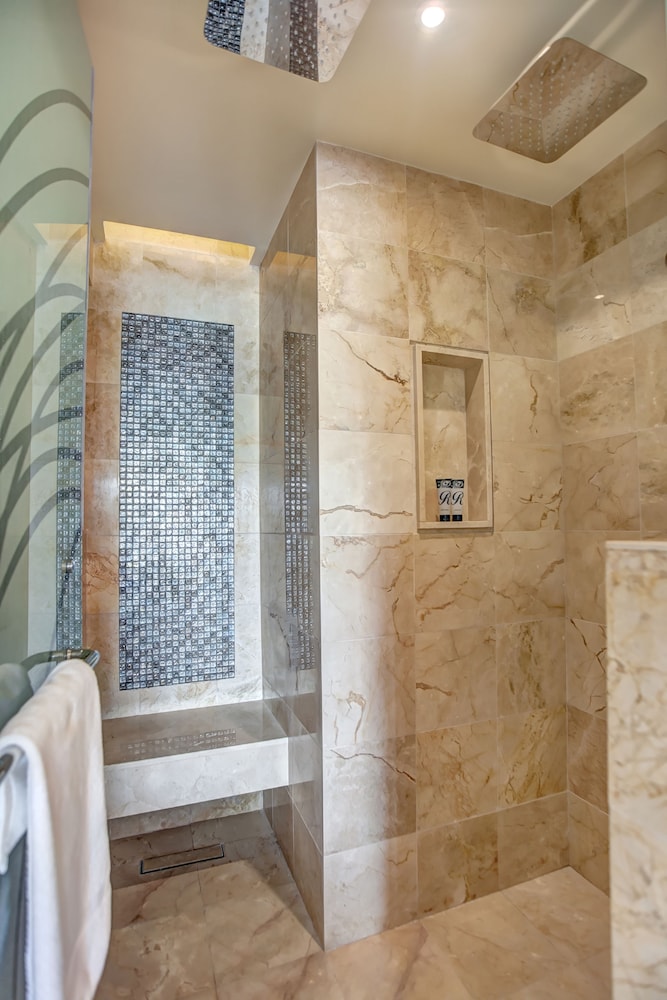 Jamaica Vacations - Royalton Blue Waters Montego Bay, An Autograph Collection All Inclusive Resort - Property Image 63