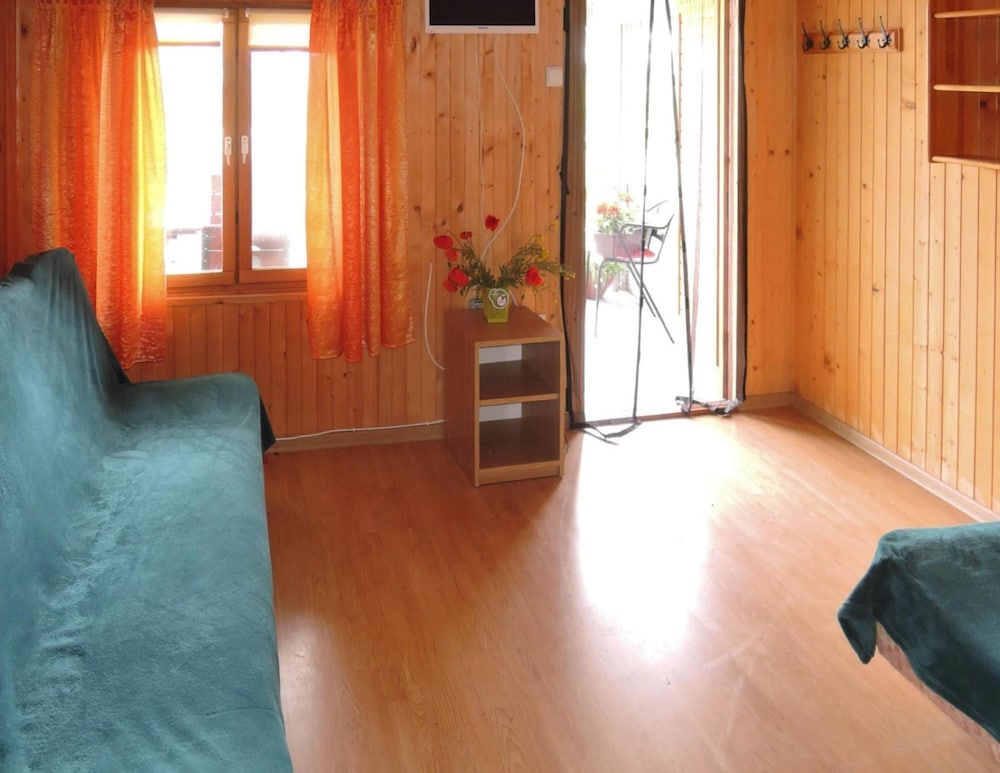 Bungalow in Wrzosowo Near Baltic Sea Beach