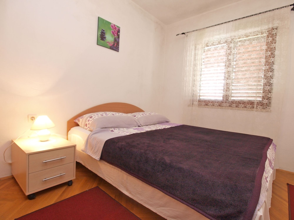 Apartment Ana 1068