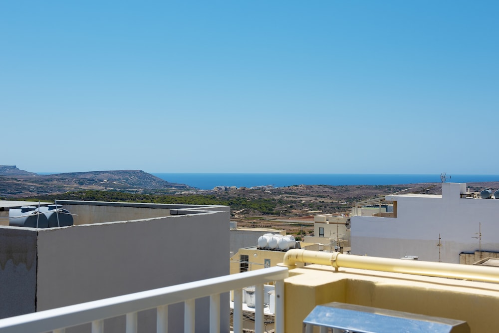 Mellieha Vacations - Summer Breeze with Panoramic terrace by Getaways Malta - Property Image 18
