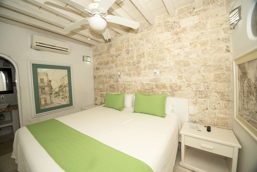 Casa Santo Domingo By Nomad Guru