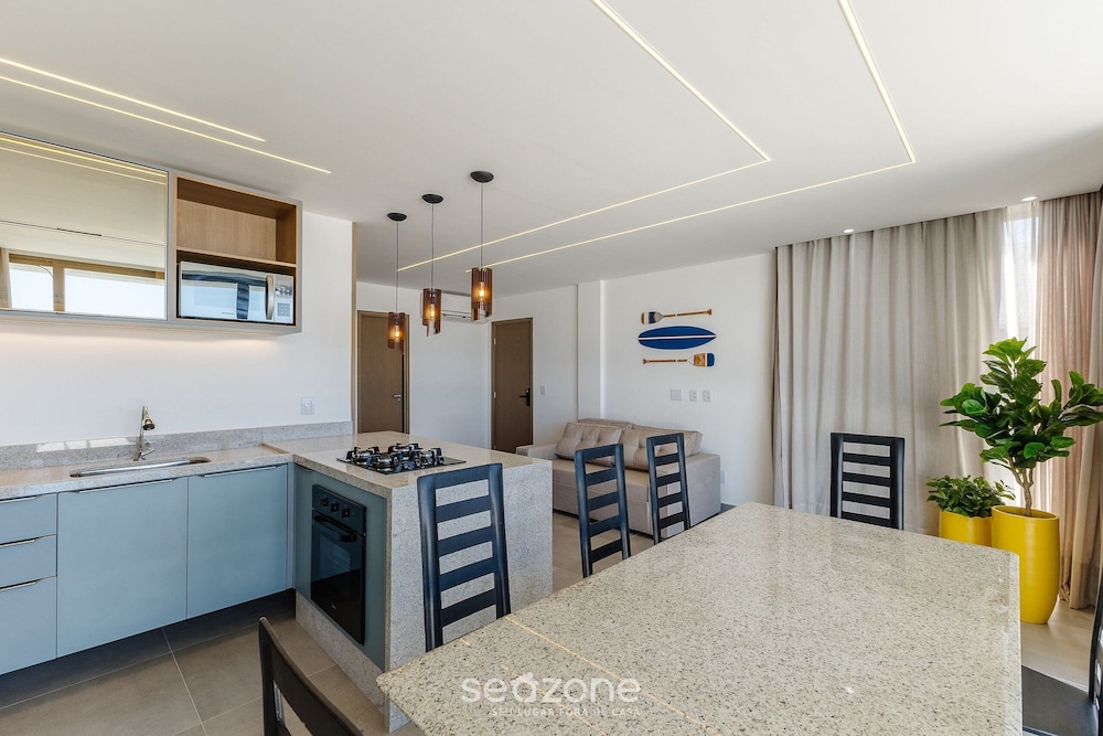 Modern and Sophisticated Apartments Near the Beach in Marau VLL
