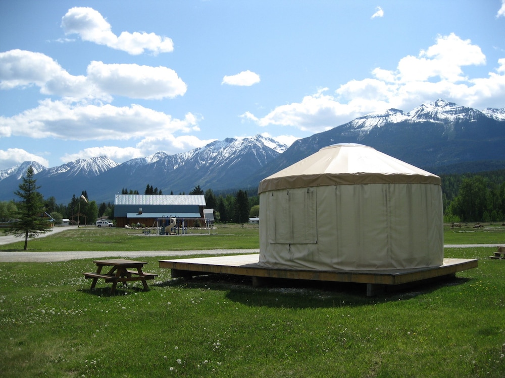 Golden Eco-Adventure Ranch