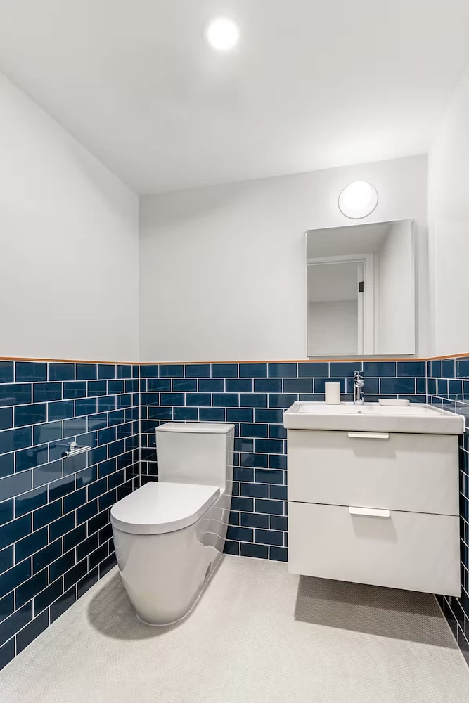 Degraw Place by Rove Travel Apt w Private Patio