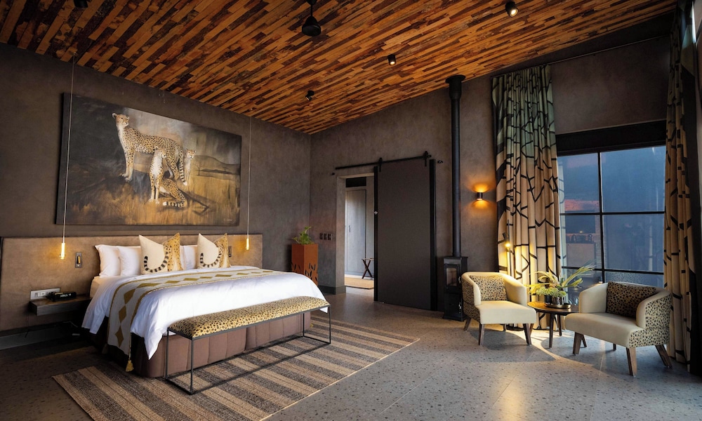 Ximuwu Safari Lodge