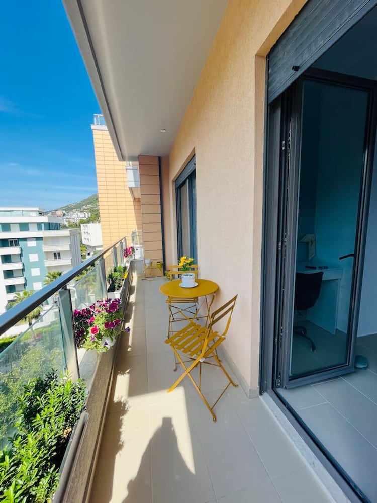 Sunny Apartment in Vlor