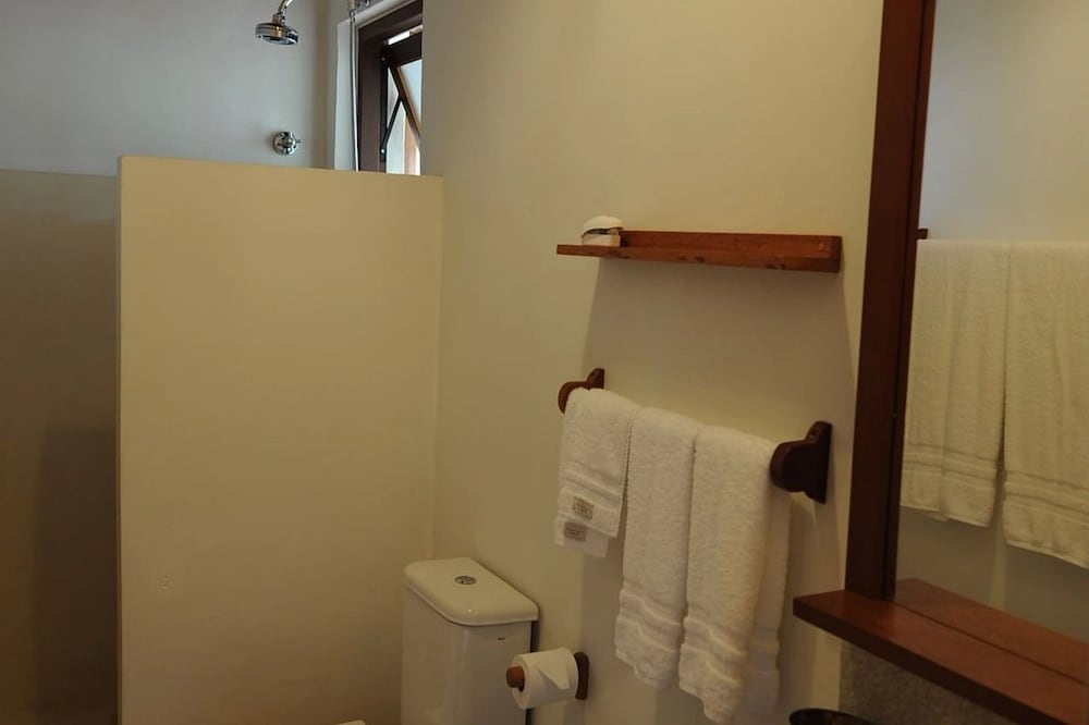 Suites Luxury Outeiro Espelho view 5