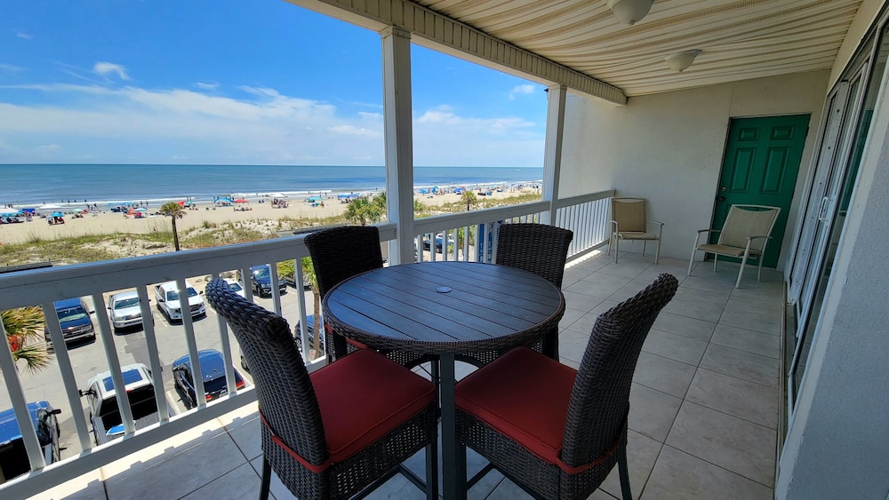 Pelican Point by Tybee Vacation Rentals