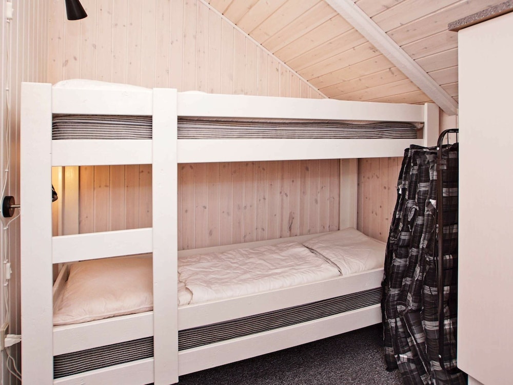 6 Person Holiday Home in Hemmet-by Traum