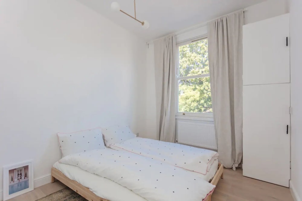 The Perfect 2 Bedroom Family Apartment in West Hackney