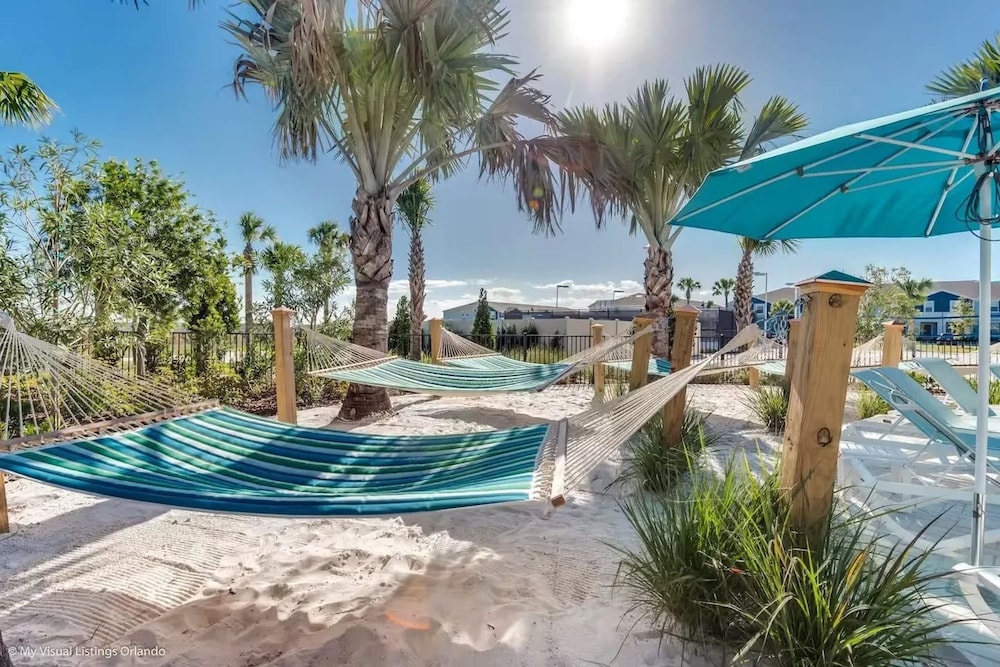 Flamingo Grove Resort Home With Pool Game Room Free On-site Water Park
