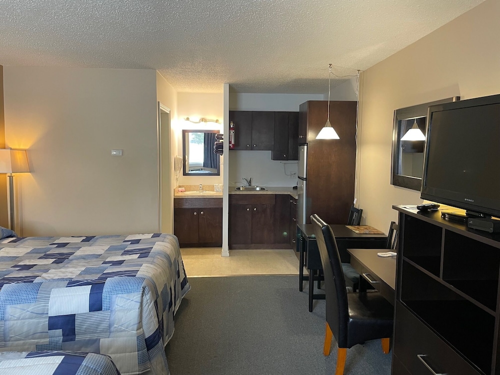 Shellbrook Motel view 4