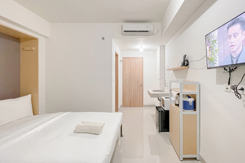 Studio (No Kitchen) Apartment At Bandaraya - Tallasa City Makassar Near Unhas