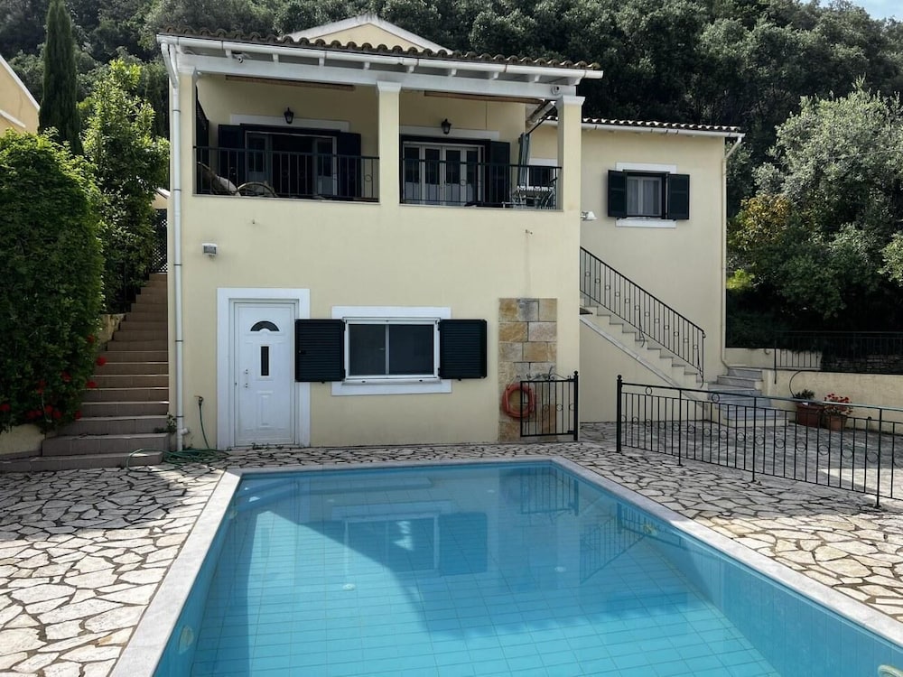 Villa Victoria