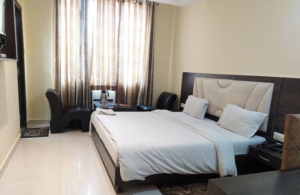 Hotel Pragati Inn