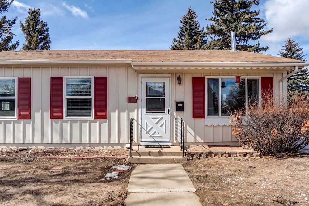 Laramie Vacations - Laramie Vacation Rental: 2 Mi to Downtown! - Property Image 6