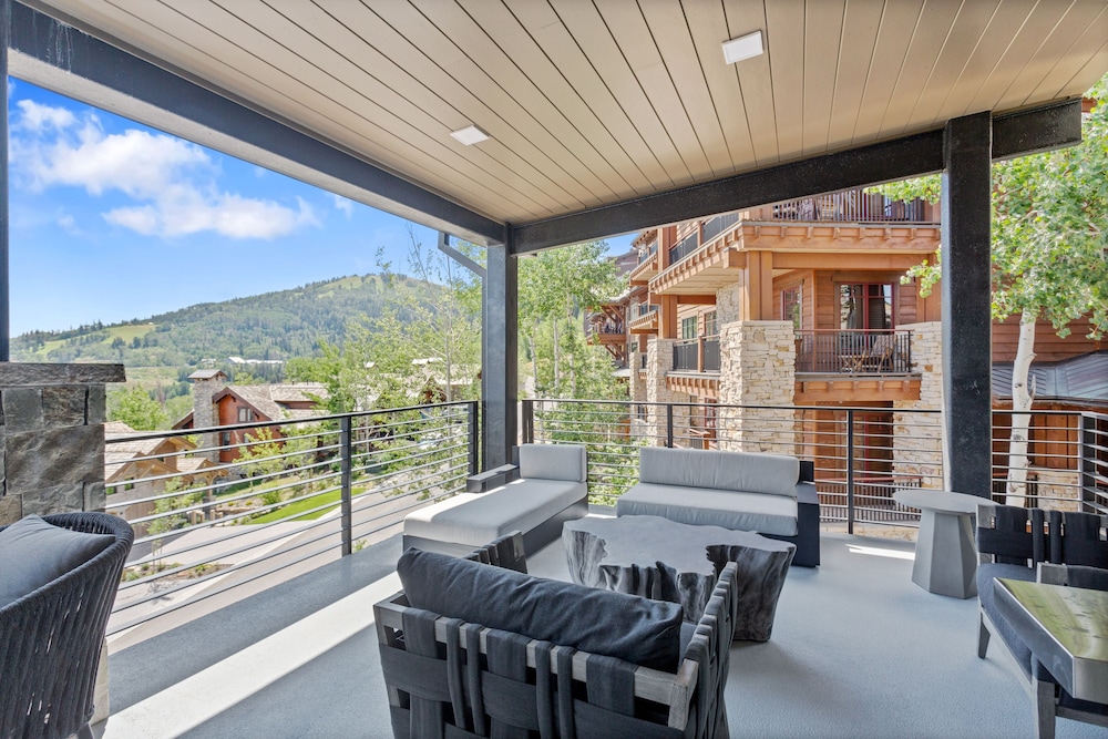 Empire Residences at Deer Valley Resort - Three Bedroom Deluxe Residence #401 3 Condo