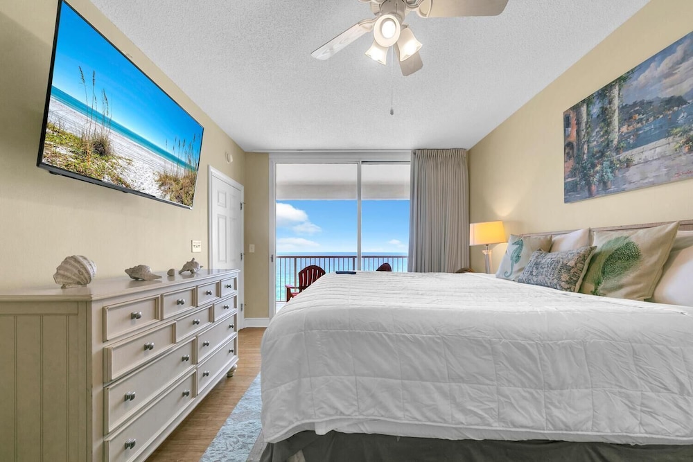 Majestic Beach Towers 2-1104