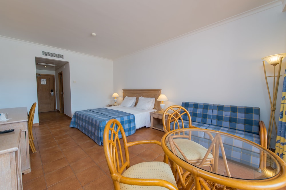 Vila Baleira Porto Santo 2