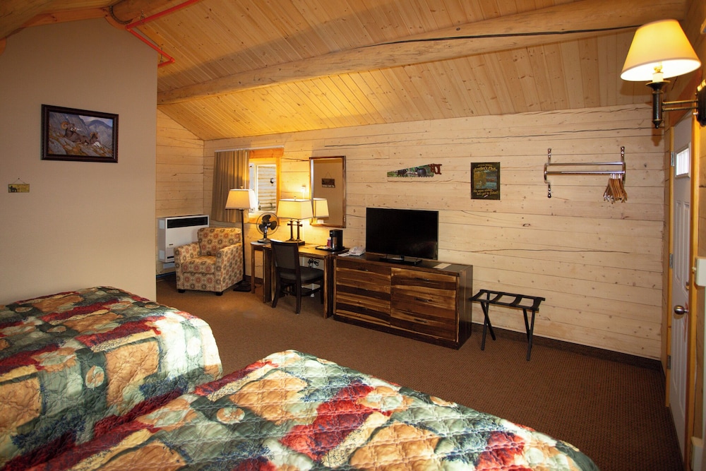 Young's Motel