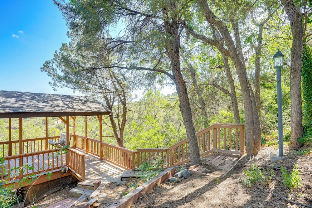 Prescott Vacations - Picturesque Prescott Home w/ Mtn Views Hot Tub - Property Image 14