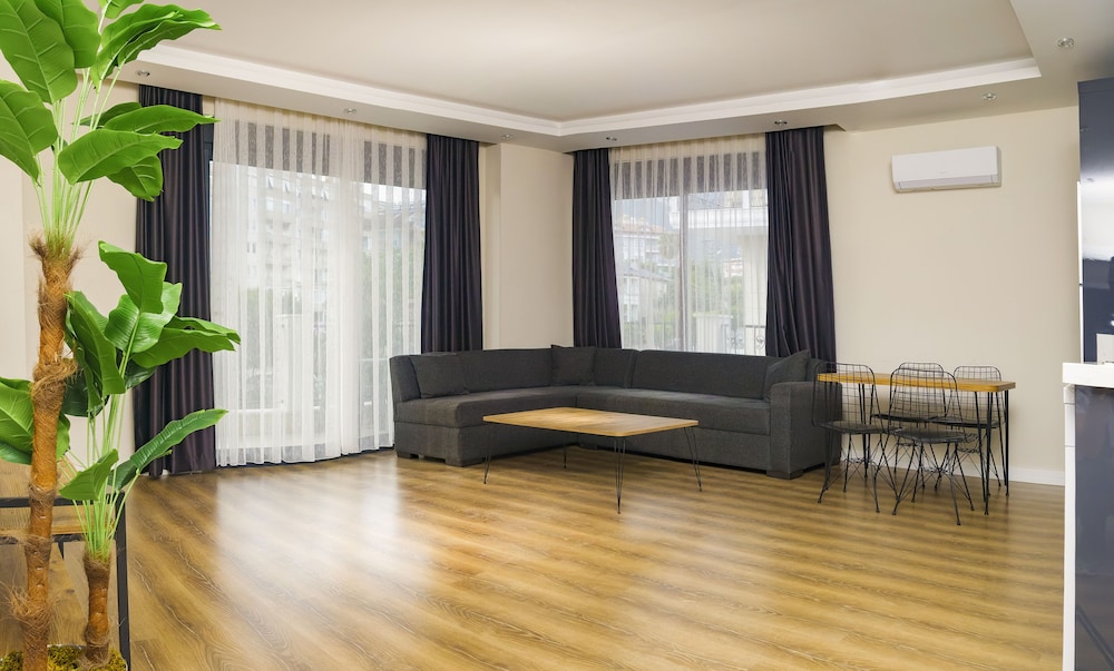 Privado Momentum view 4