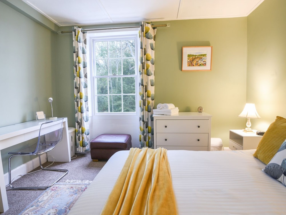 Flat 3, St Agnes House