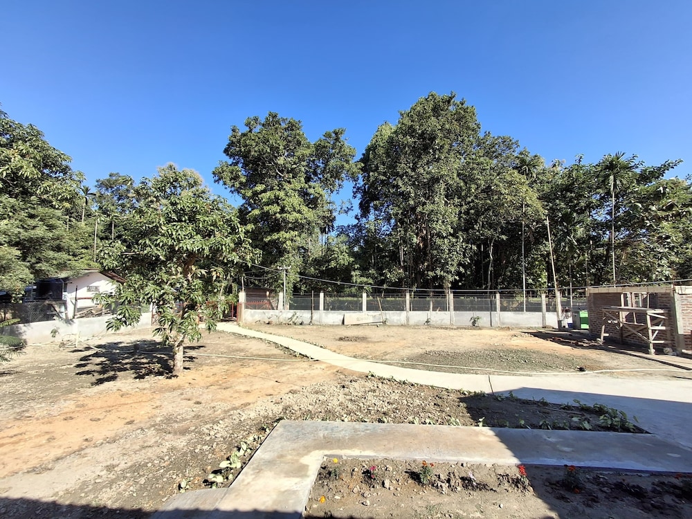 EJAAR HOMESTAY