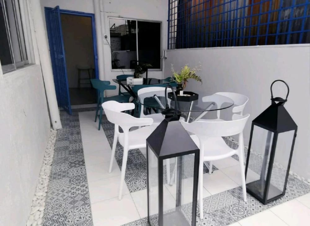 Asmara Blue Retreat