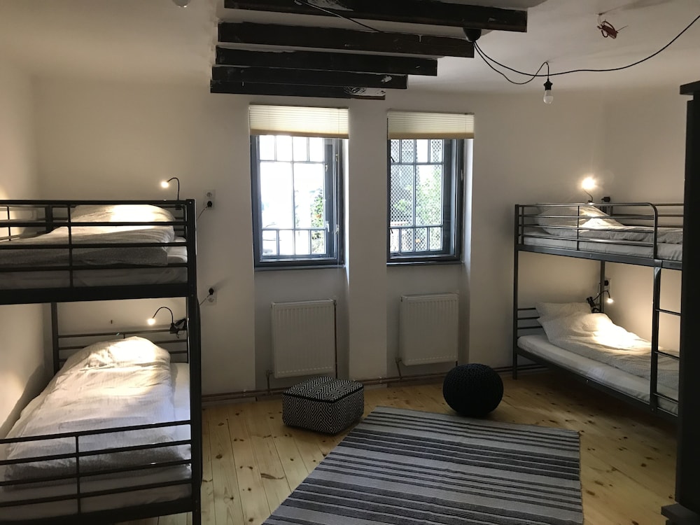 Passpartout Hostel