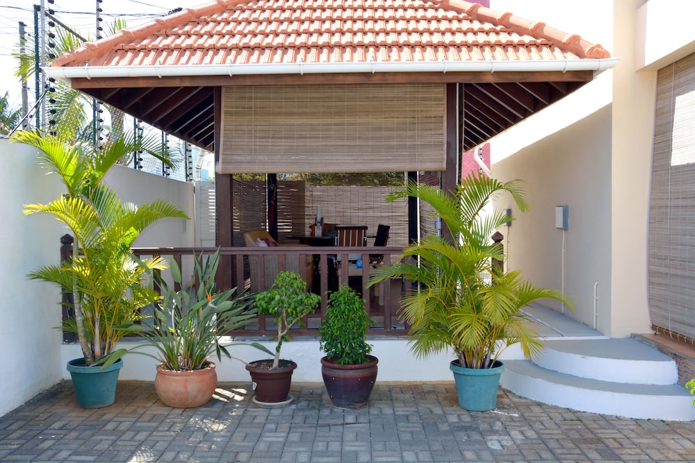 La Pointe Villas view 3