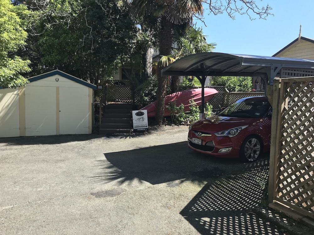 Baywick Inn