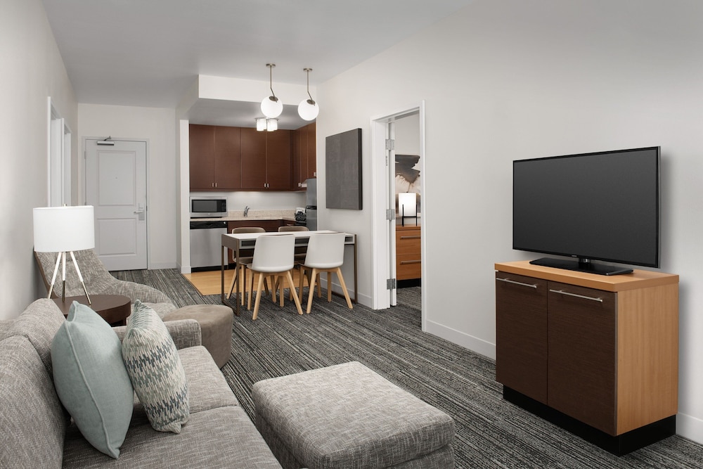 Cheyenne Vacations - TownePlace Suites by Marriott Cheyenne SW/Downtown Area - Property Image 7