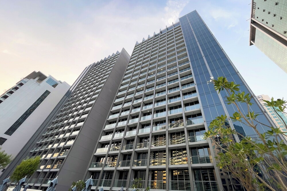 Excellent 2BR at Sterling Business Bay