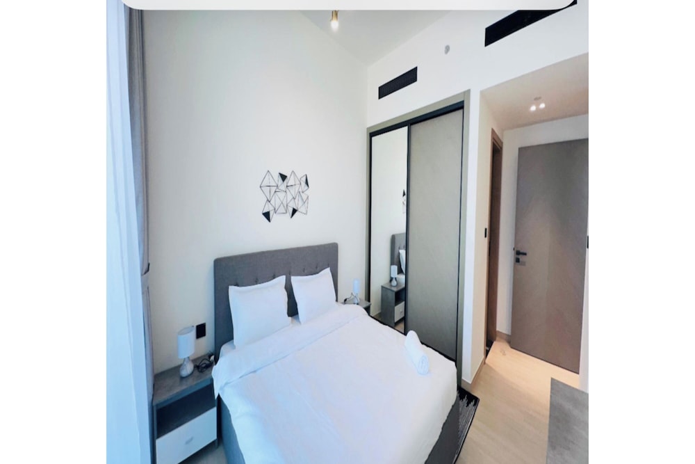 OYO HOME 1482 Standard One Bedroom