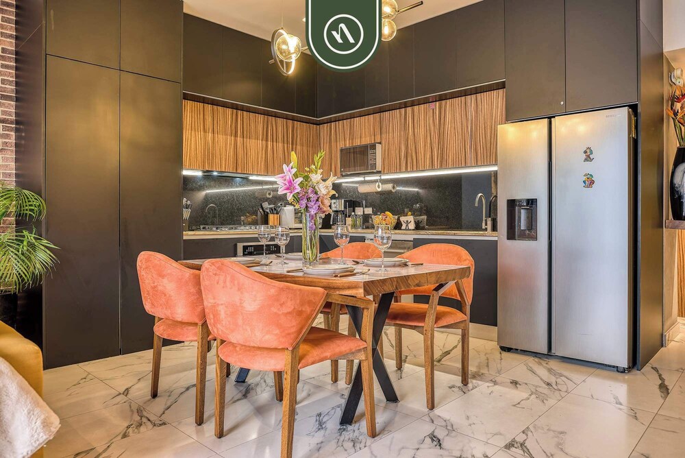 Amazing 1BR Penthouse With Balcony - Gym - Pool