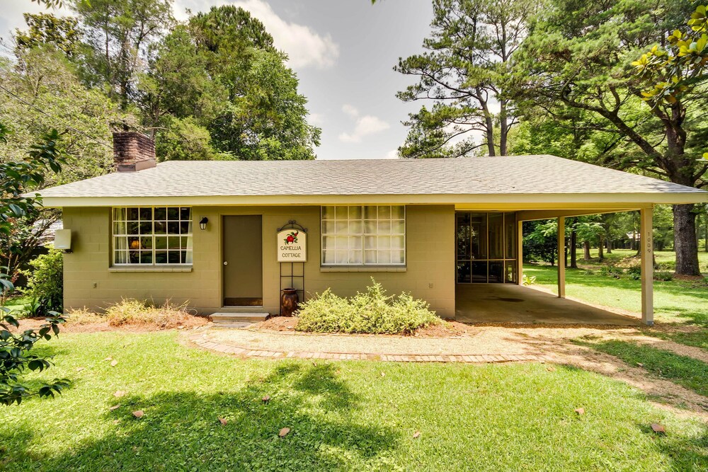 Mississippi Rental w/ Bogue Chitto River Access! view 2