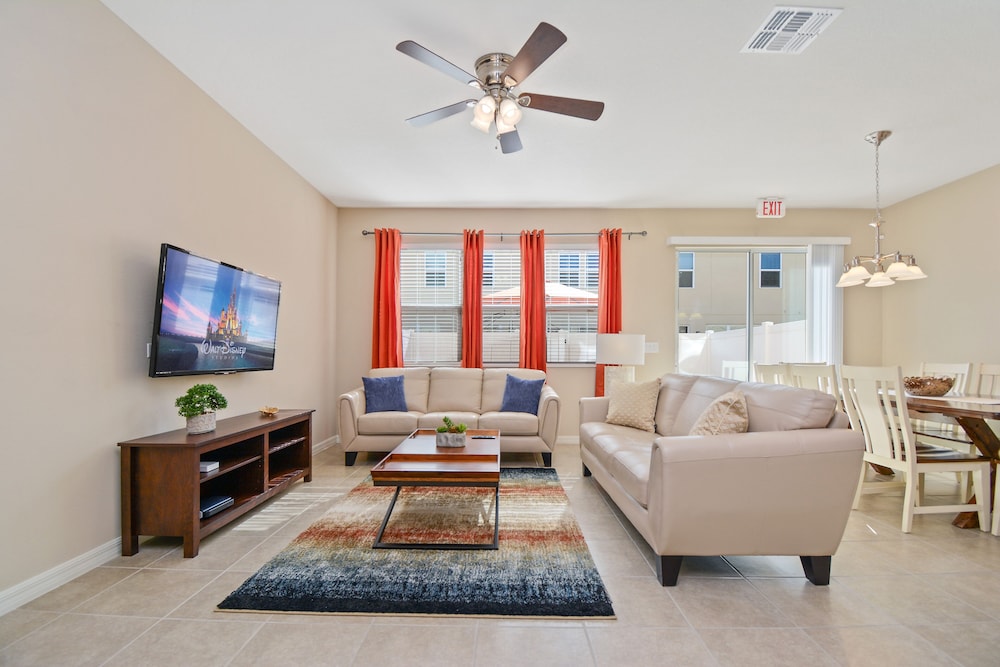 Four Bedrooms TownHouse close to Disney 5120