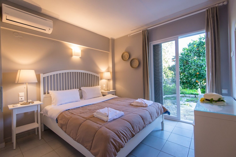 Regalo Apartments