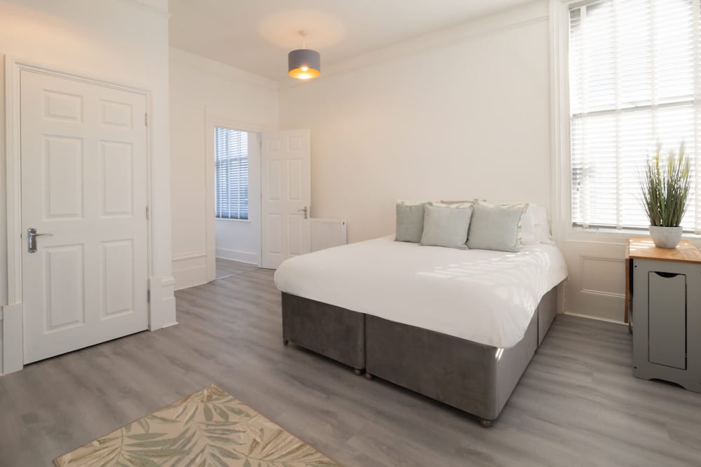Host Stay Harbour Rest
