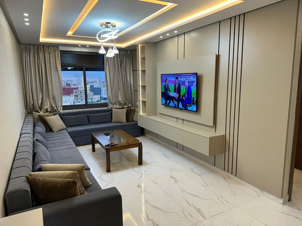 Azure Nador Suites