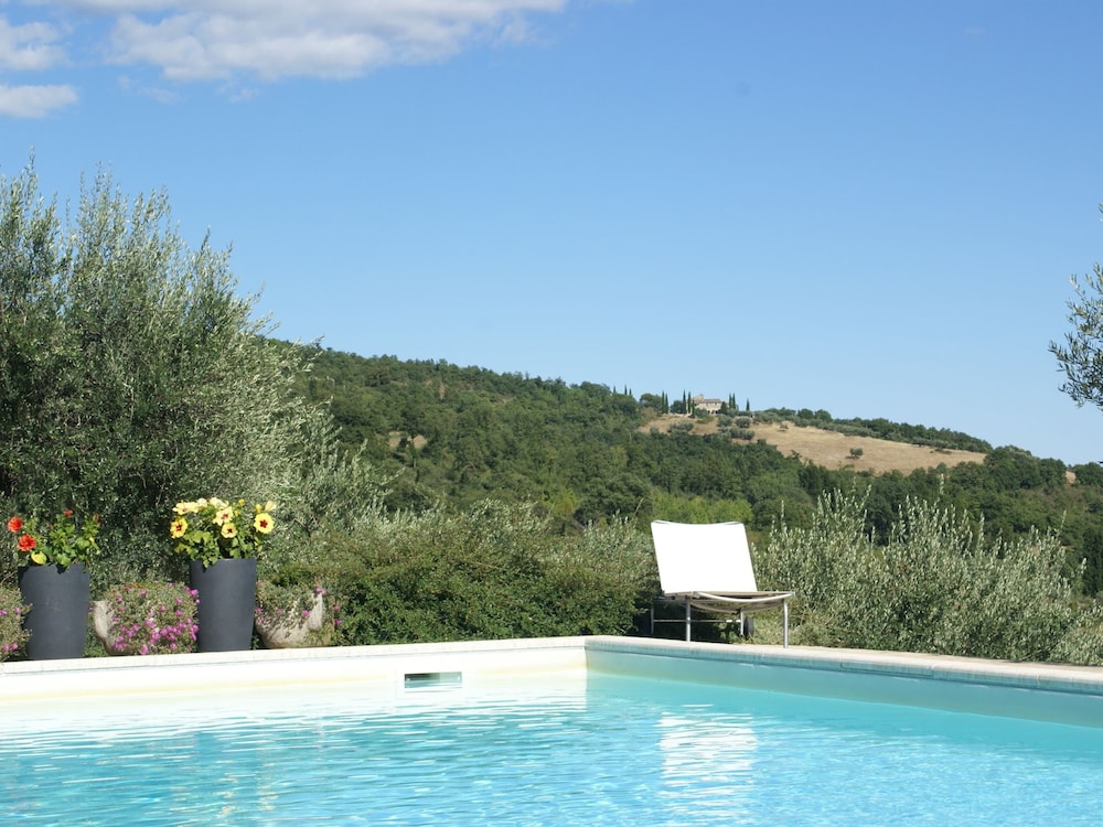 Villa in Umbertide With Private Pool view 2