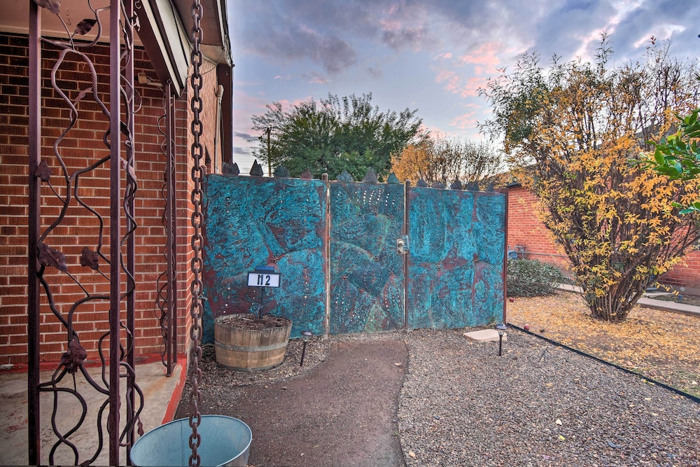 Phoenix Getaway w/ Patio, Near Roosevelt Row!