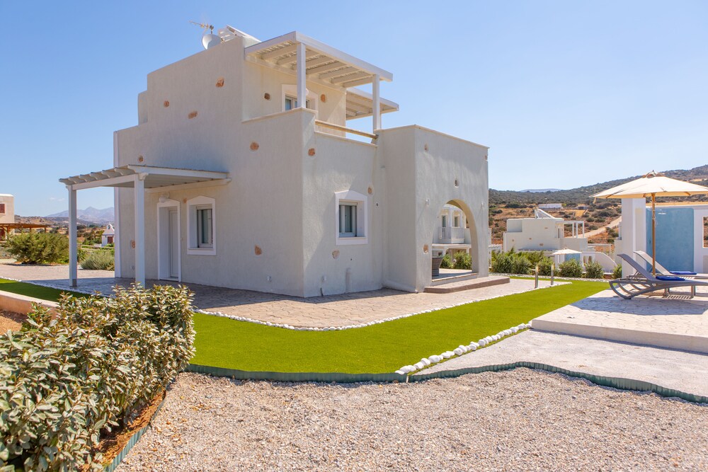 Sun and Moon Villas