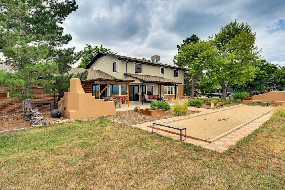 Mtn-view Home w/ Pickleball Court in Louisville!