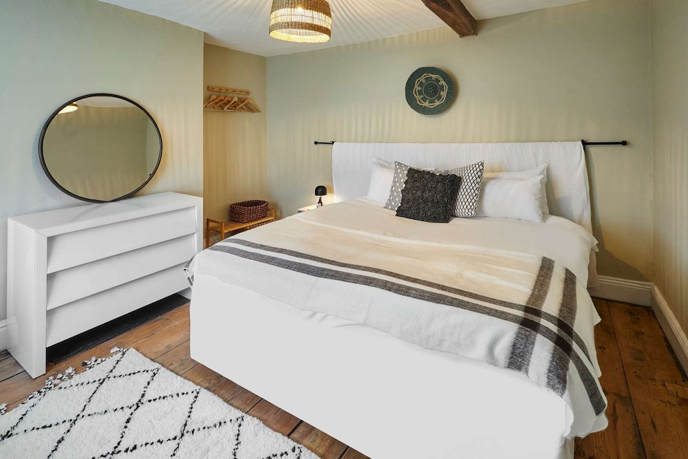 Host Stay Paradise Farm
