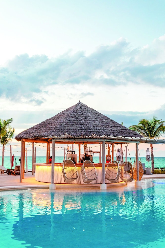 Resorts World Bimini