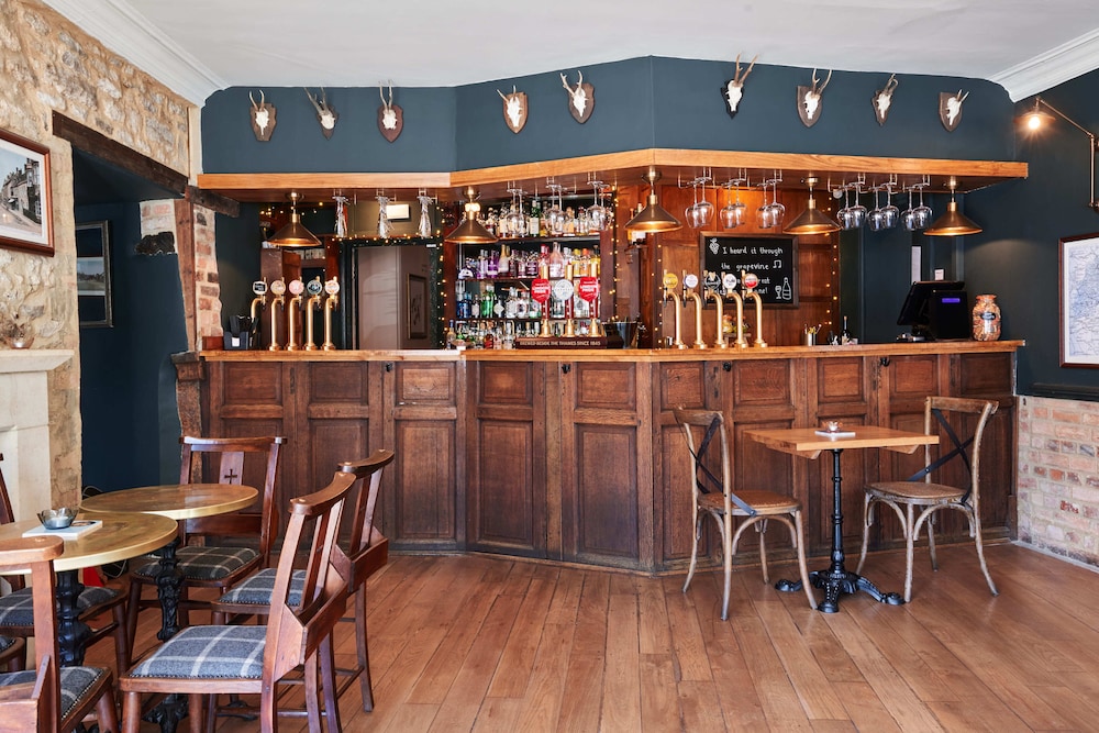 Woodstock Vacations - Kings Arms Hotel - Property Image 17