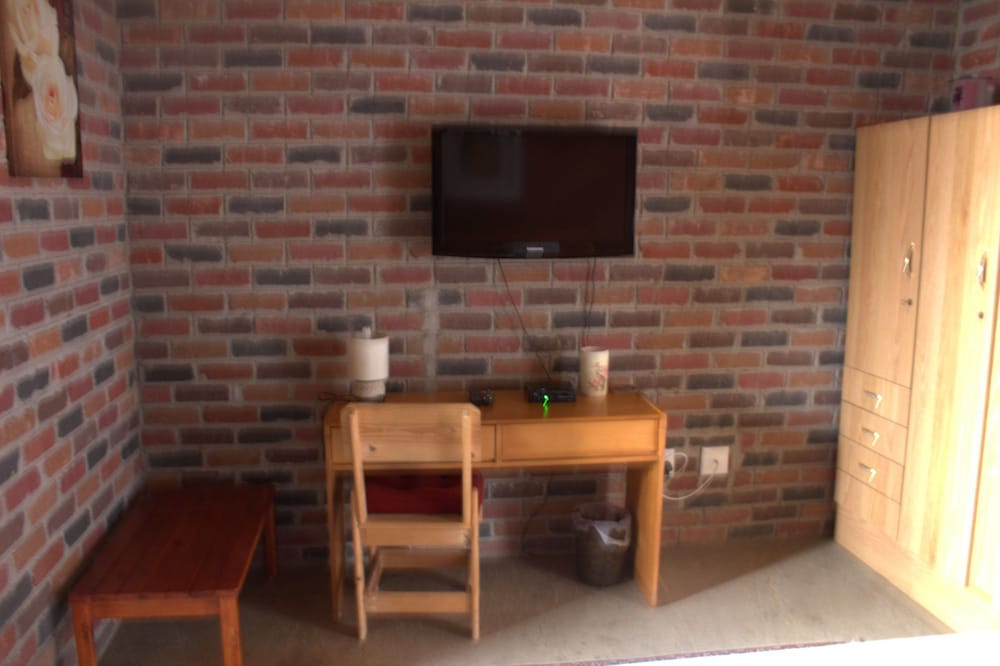 Horus Guesthouse view 5