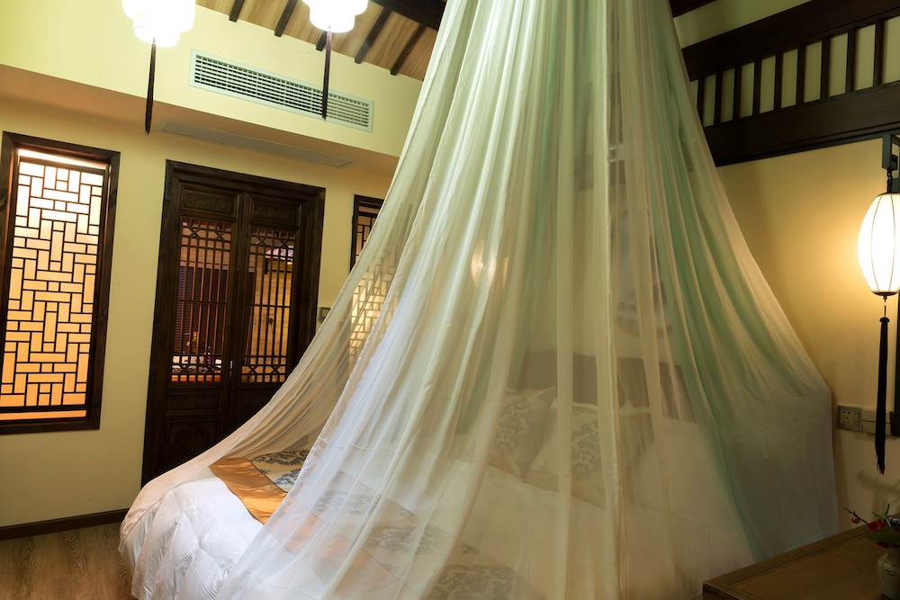 FTYS Hostel